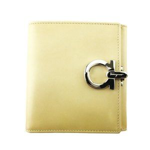 SALVATORE FERRAGAMO W Hook Wallet Ganchini Beige Leather Authentic USED T20166